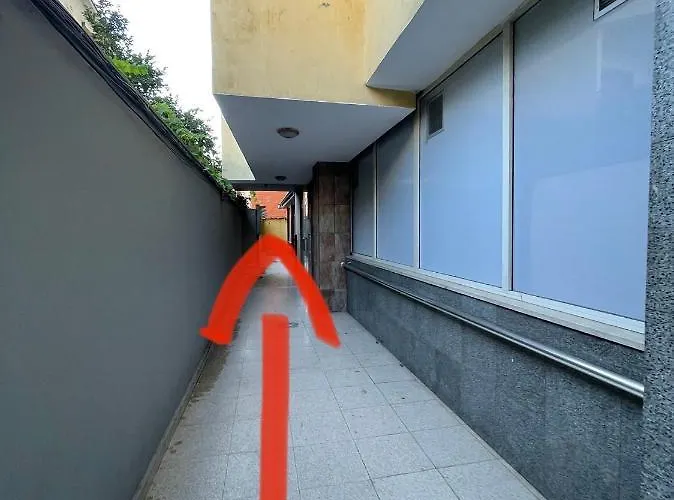 Albjona * 地拉那
